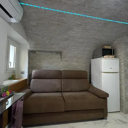 Apartment , *